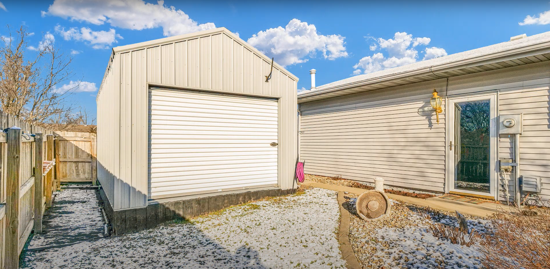 Garage door repair services in Delaware, Ohio - Expert solutions for broken springs, damaged panels, and faulty openers.